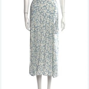 Reformation
Floral Print Midi Length Skirt